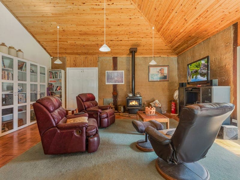 325 Heathcote East Baynton Road