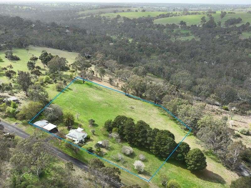 26 Hill Climb Road, Harrow