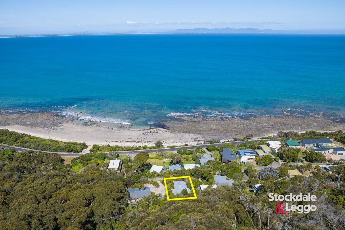8 Waratah Street