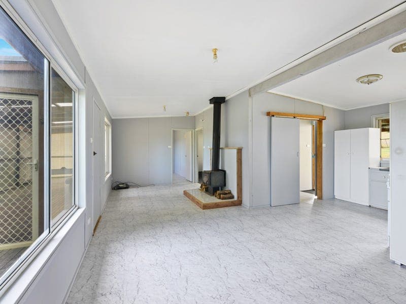 2633 Princes Highway