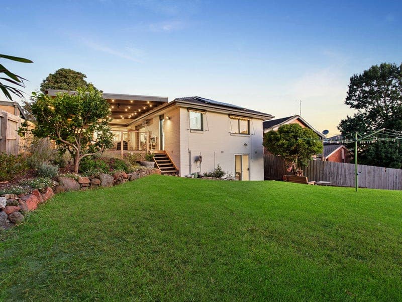 15 Talara Court, Frankston