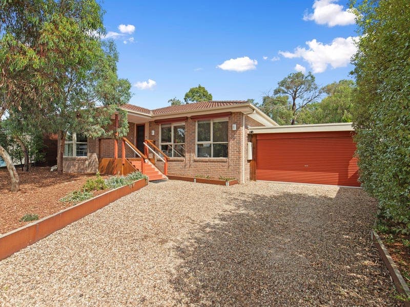 9 Hornsby Drive, Langwarrin