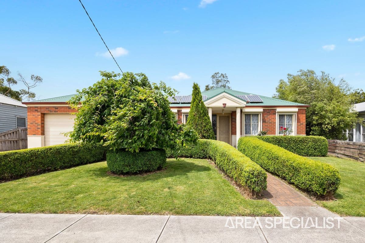 19 MITCHELL STREET