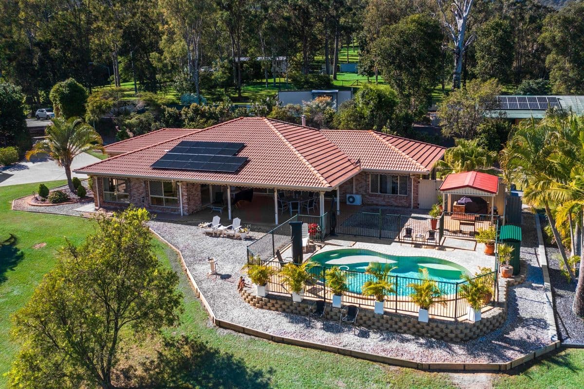 15-21 Plover Court