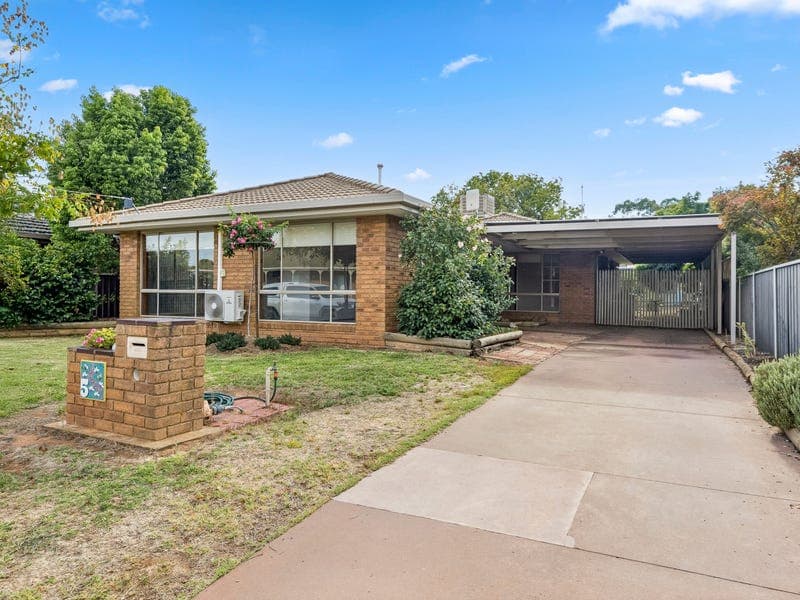 5 Skilton Avenue