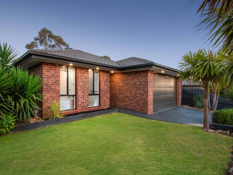 34 Banksia Crescent