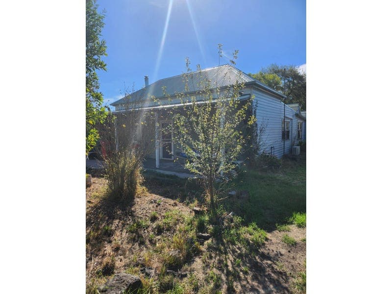 586 Swan Marsh Road, Swan Marsh