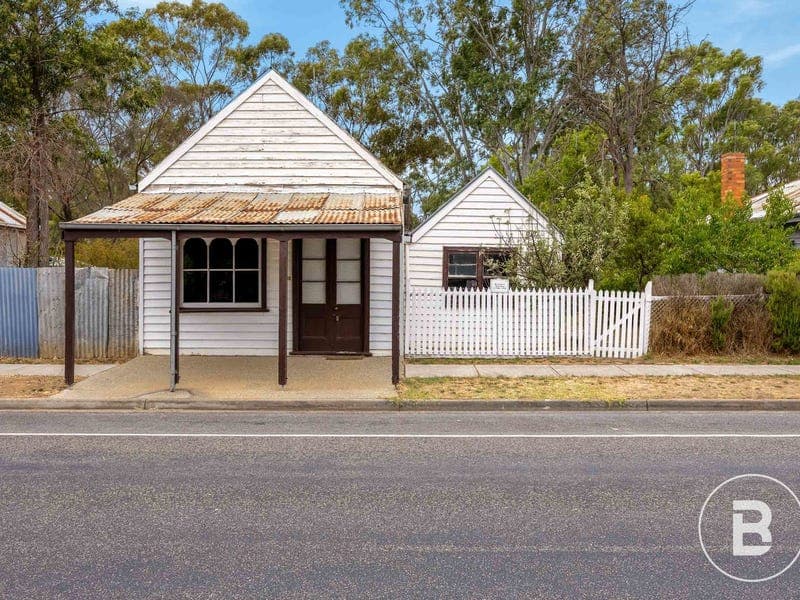 38 Burke Street, Landsborough