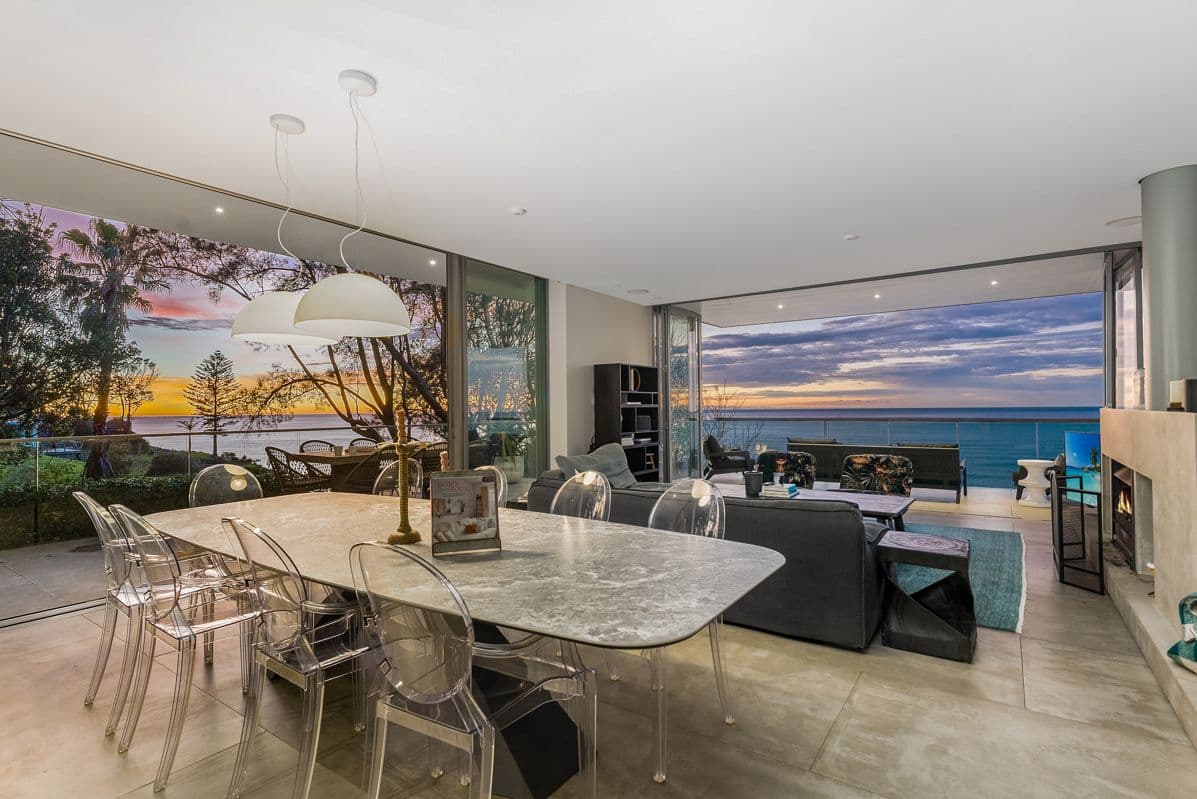 347-349 Lawrence Hargrave Drive