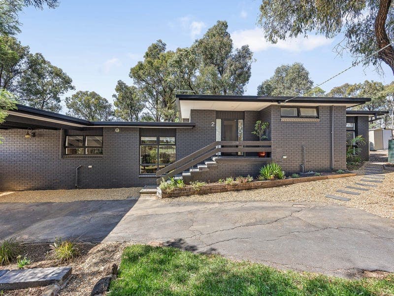 2 Boyd Street