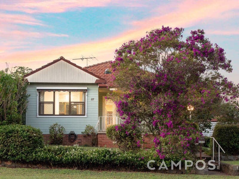 27 Elizabeth Parade, Charlestown