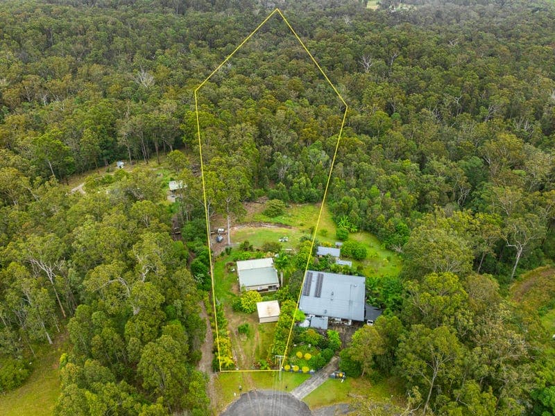 21 Lake View Court, Ashby Heights