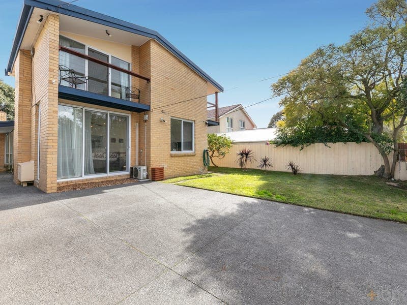 19 Coreen Avenue, Beaumaris