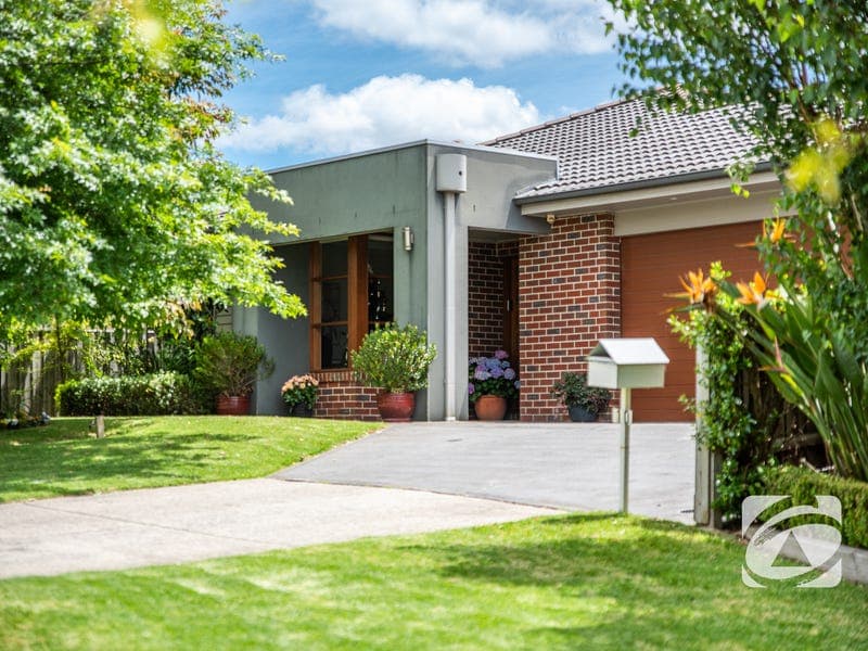 10 Marcanna Place, Beaconsfield