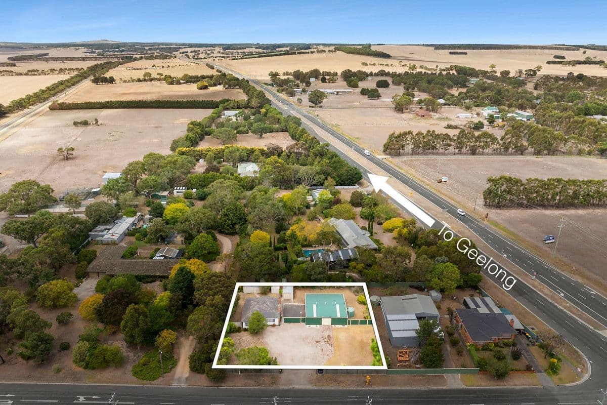 4 WORLAND STREET