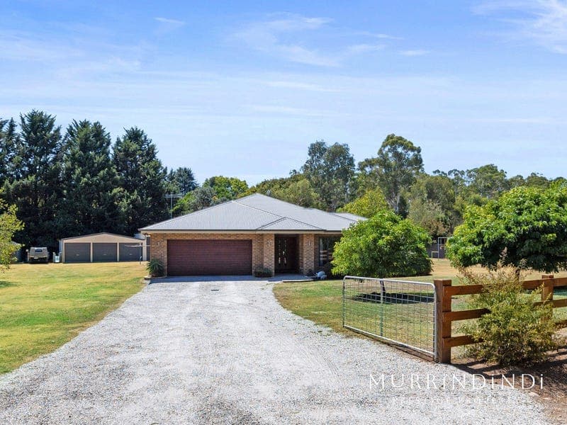 5 Mullen Lane