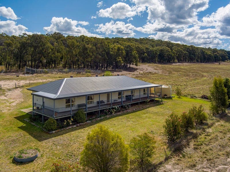 320 Laheys Creek Road, Beryl