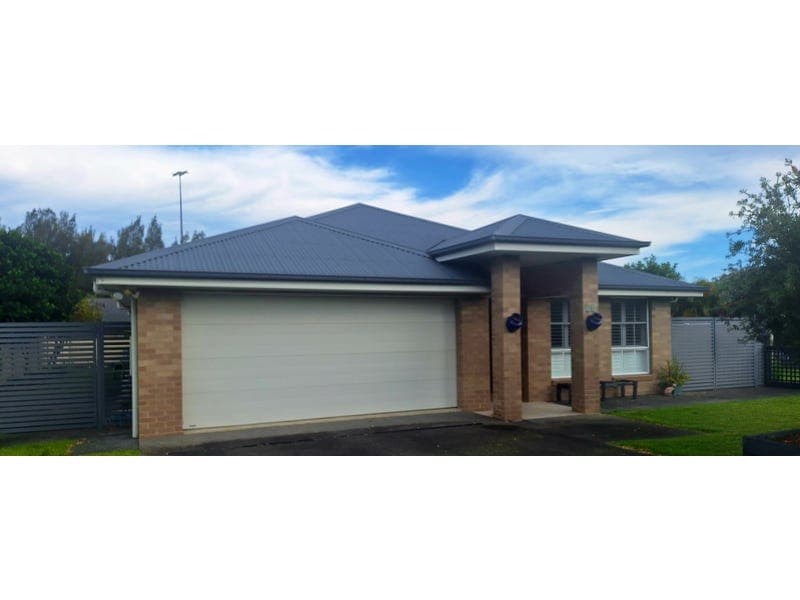 31 James Foster Drive, Black Head