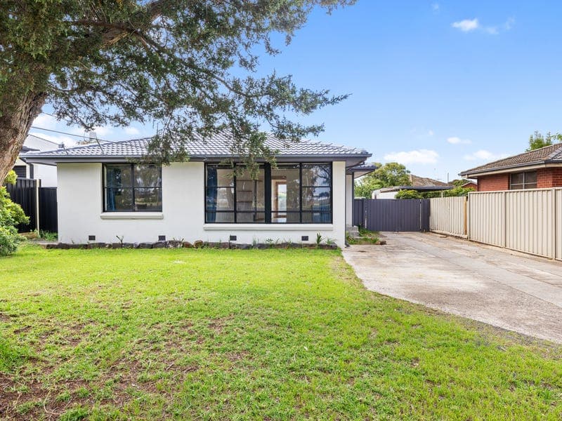 77 Old Geelong Road