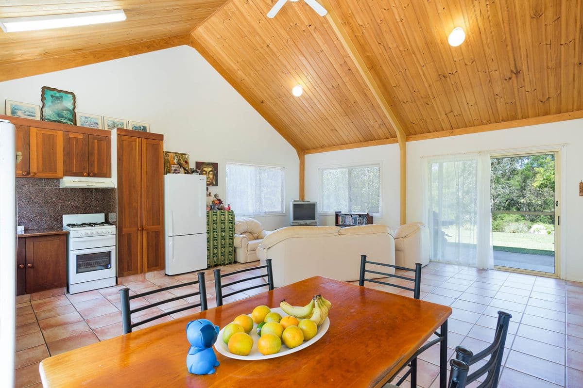 18 Karuka Close