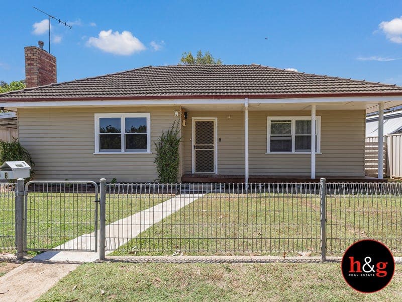 8 MCGOWAN STREET