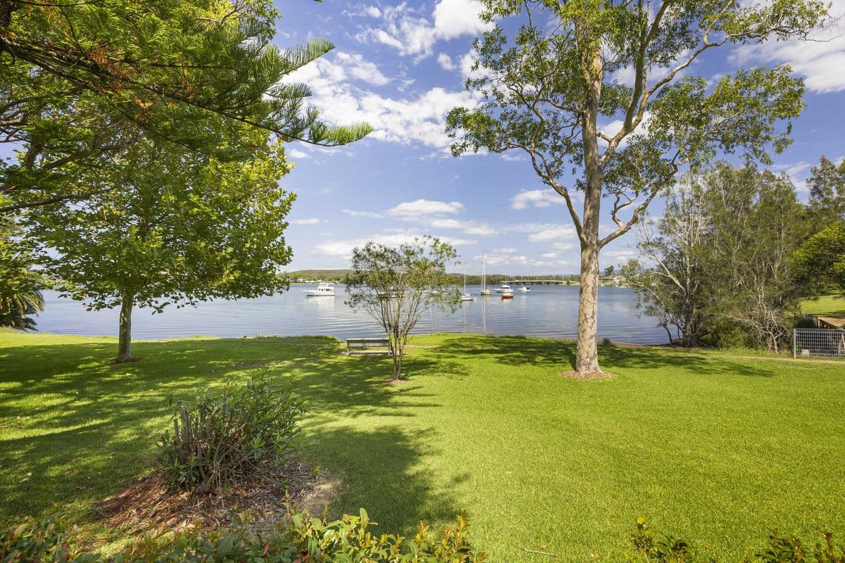 51A BAY ROAD