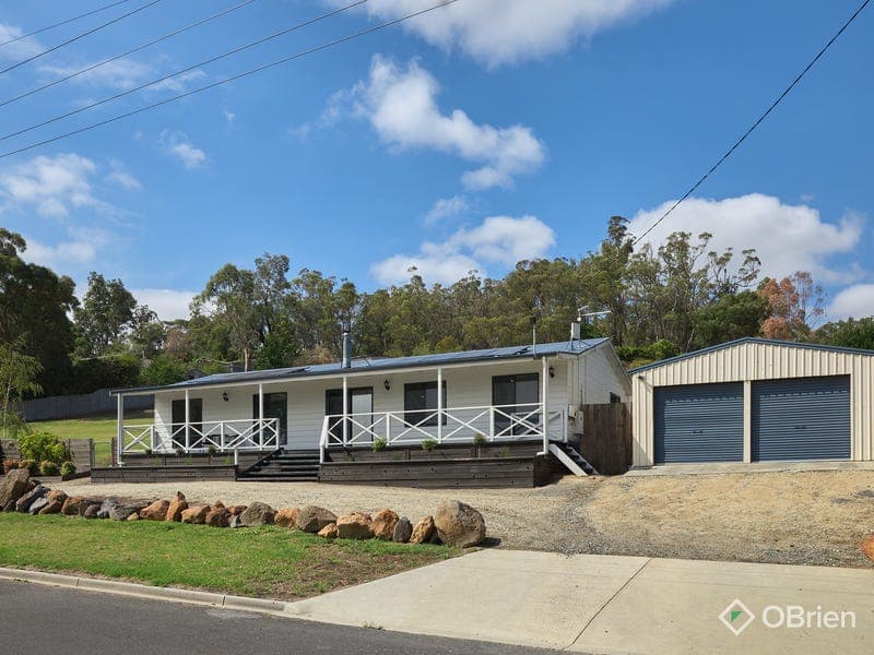21-27 Hazelwood Street, Trafalgar East
