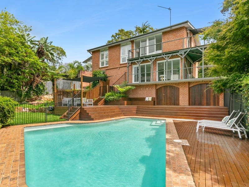 12 TUSCAN PLACE