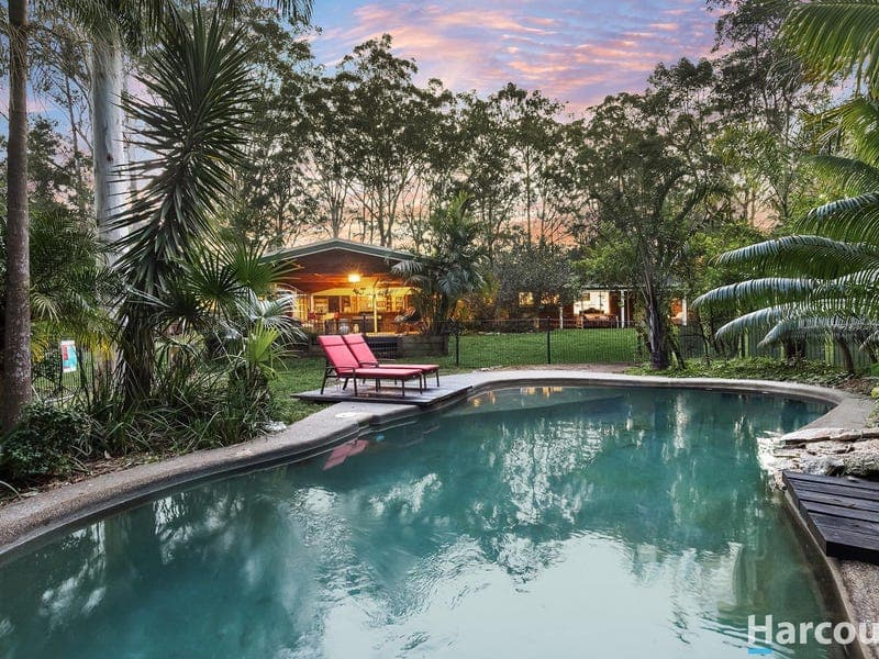 28 Gwandalan Close