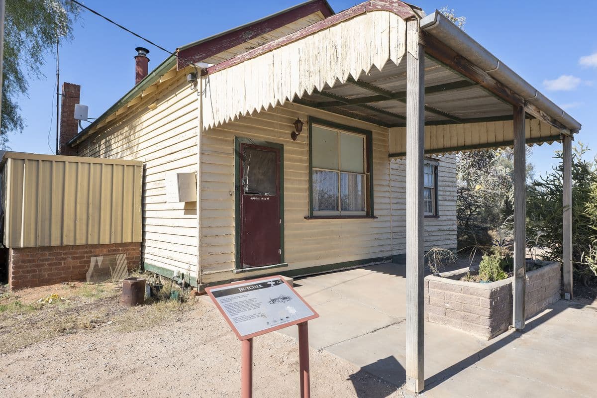 28 Wattle Street
