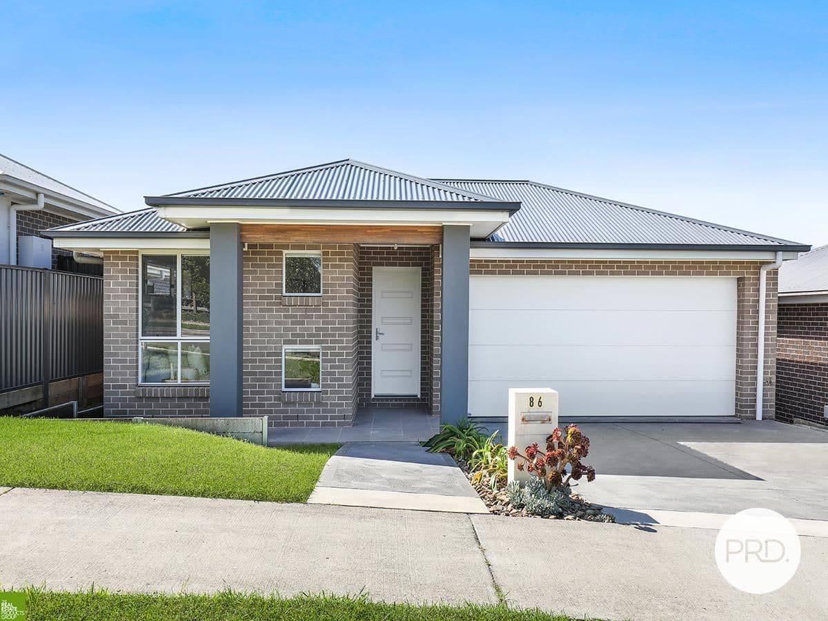 86 Farmgate Crescent