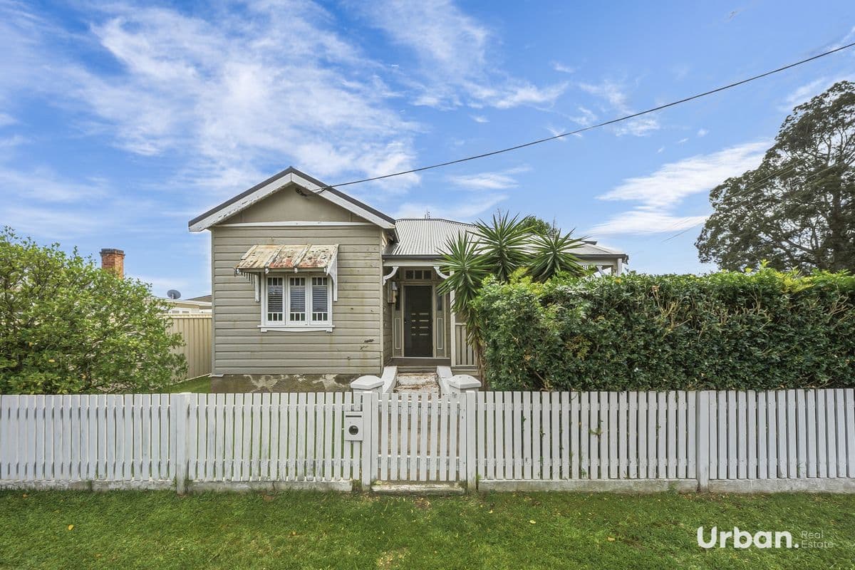 122 ABERDARE ROAD