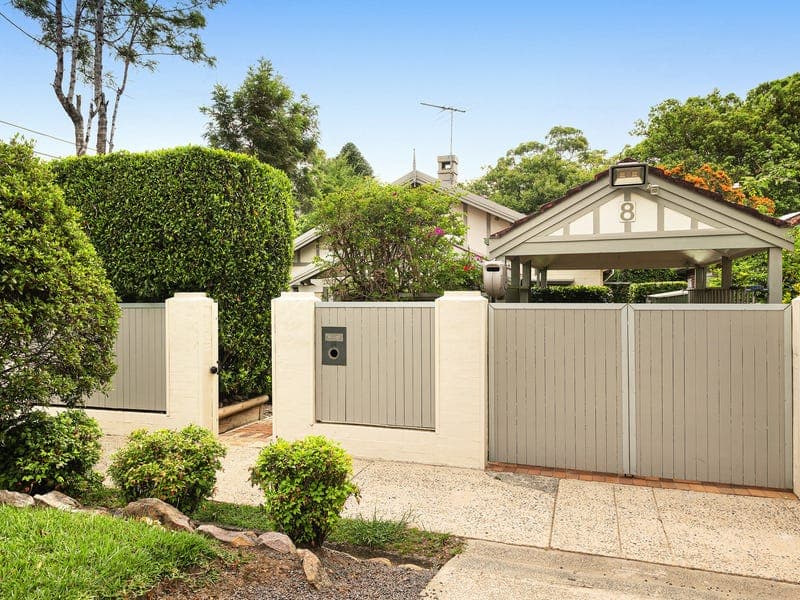 8 Lone Pine Avenue, Chatswood