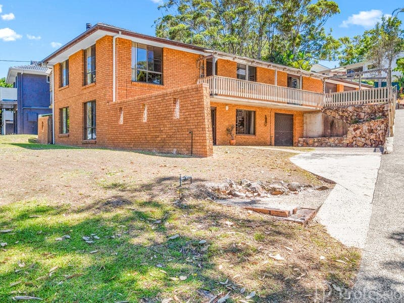 33 Belbourie Crescent, Boomerang Beach