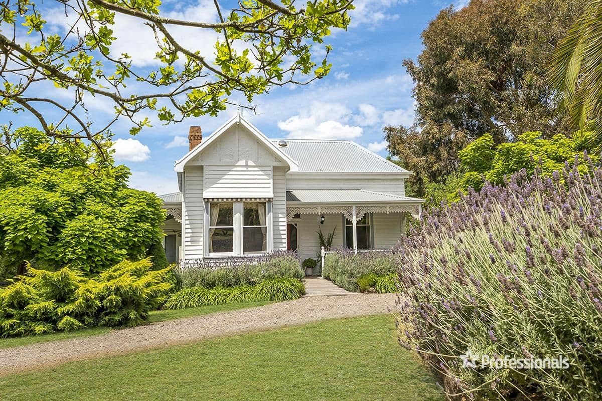 43 Picnic Road