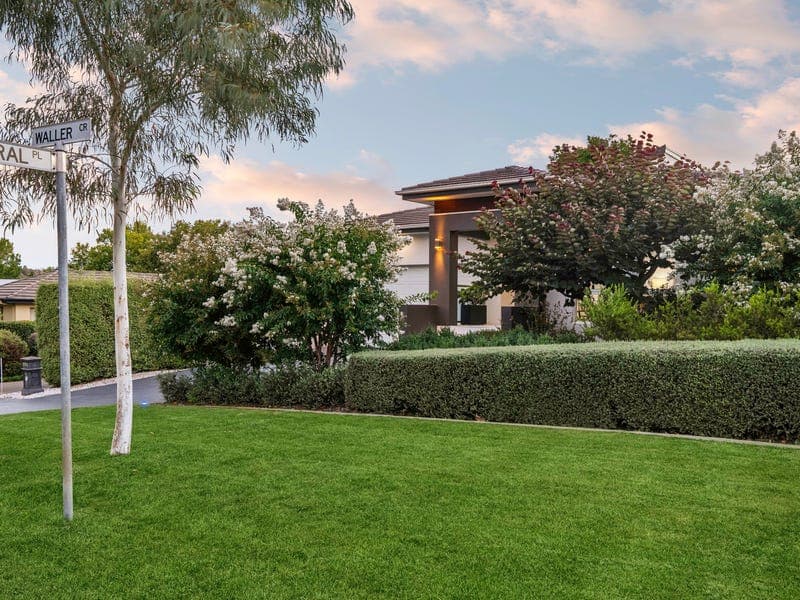66 Waller Crescent