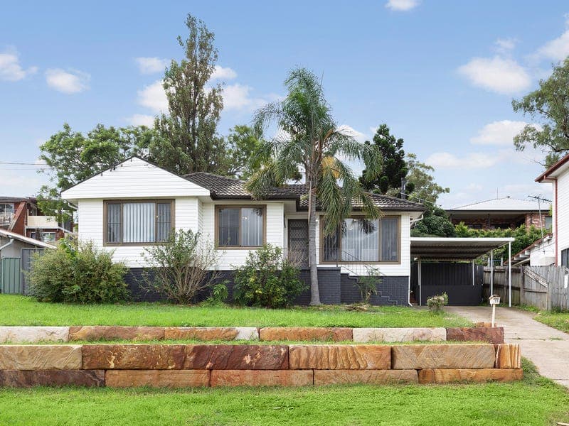 13 Hunter Street, Blacktown