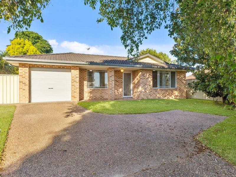 8 Blueridge Drive