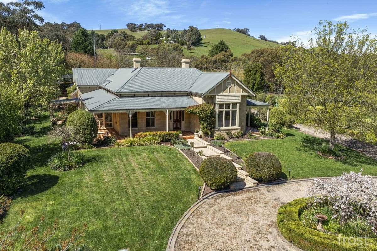 50 Woodlands Place