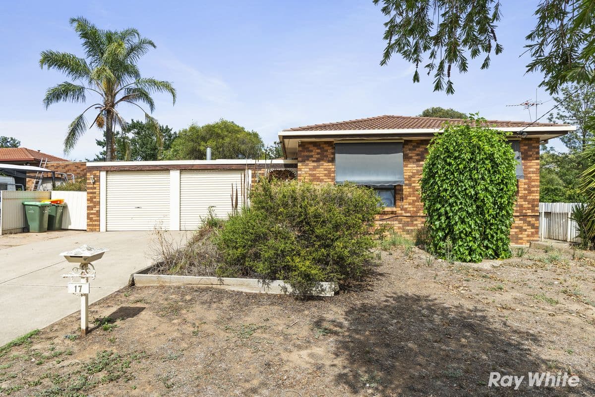 17 Clowes Place