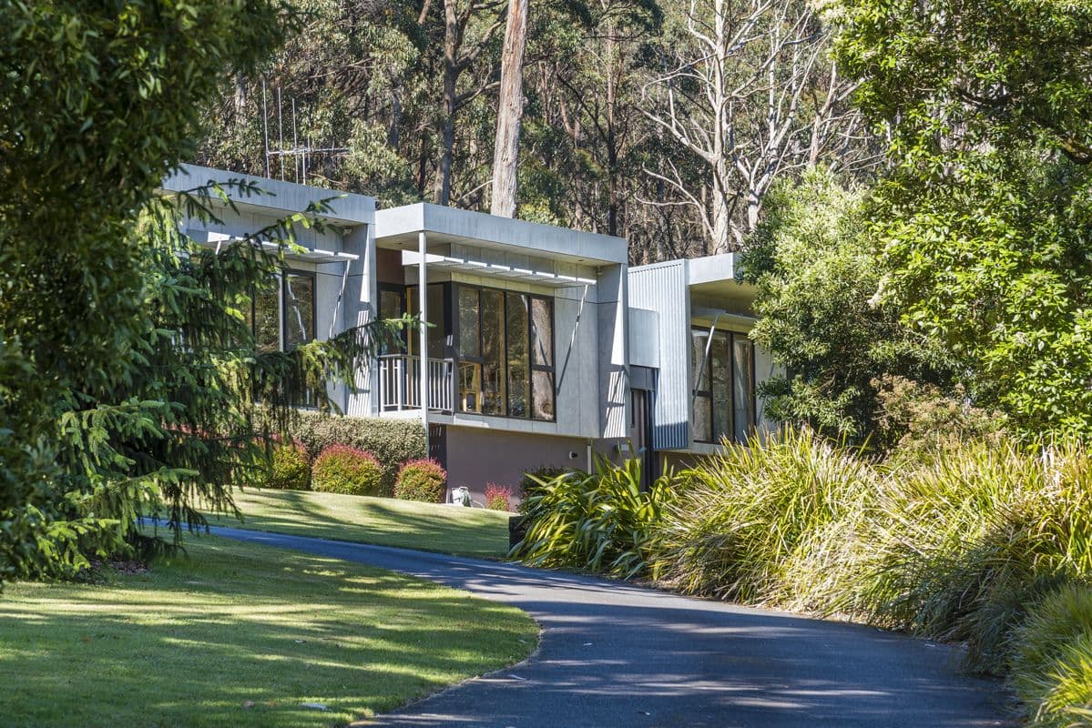 1275 Mount Macedon Road