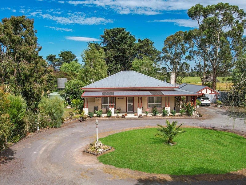 1669 Cobden-Terang Road, Dixie