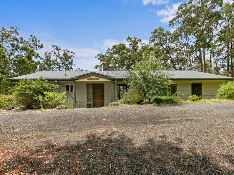 21 Temple Court, Jeeralang Junction