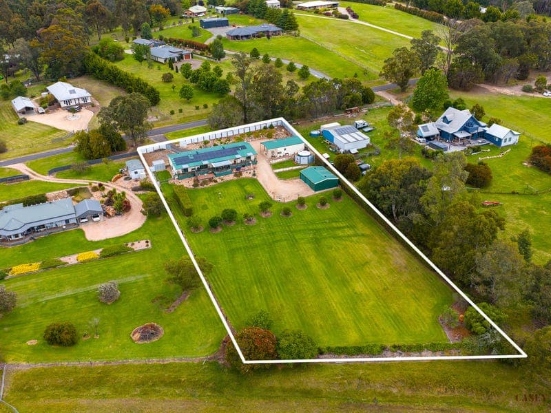 14 DAMONS ROAD