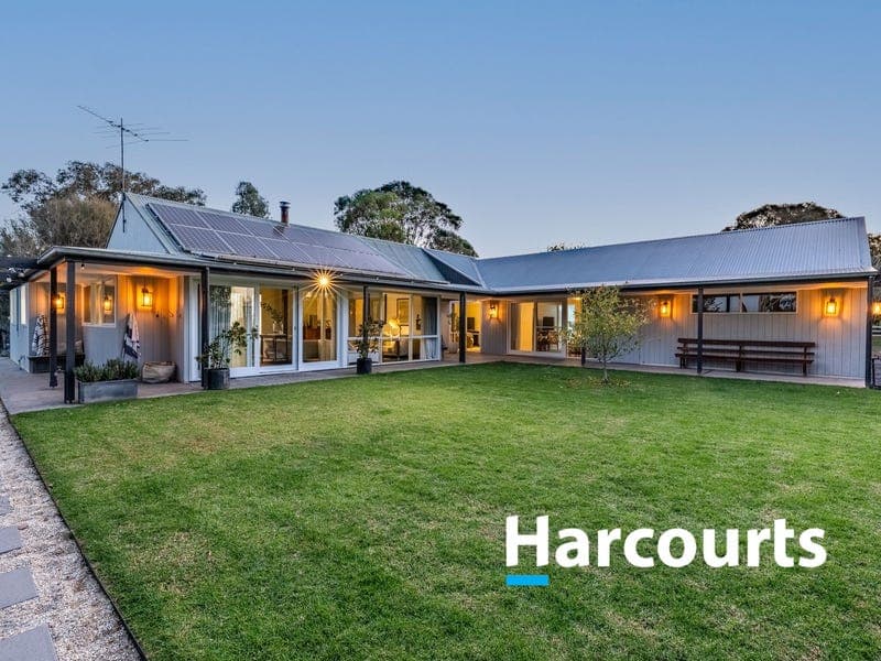 15 Gibb Street, Oxley