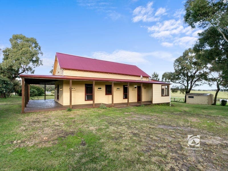 3056 Princes Highway, Kalimna West