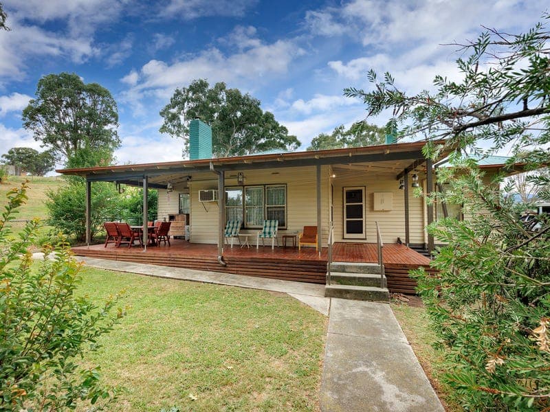 25 Tallangatta Creek Road, Tallangatta Valley