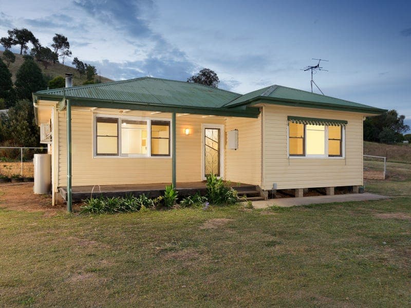12 Gundowring Road