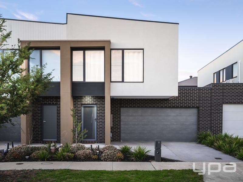 8 Sable Street, Greenvale