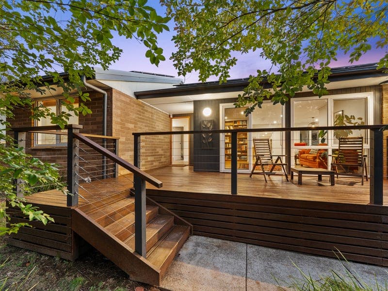 14 Dobbie Place